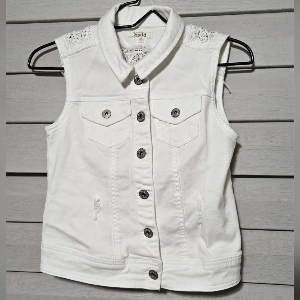 White Button-Up Vest with Lace Detail